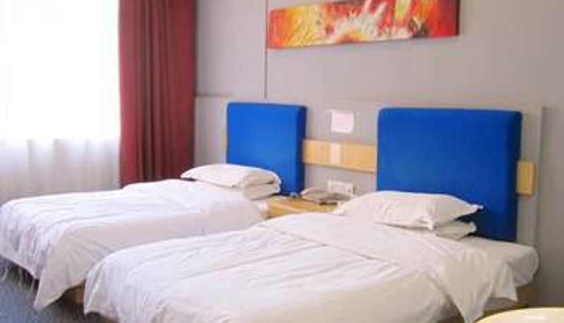 Zimmer - Xingdao Business Hotel Guigang