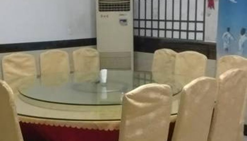 Breakfast room within the restaurant - 池州青阳县佛缘宾馆
