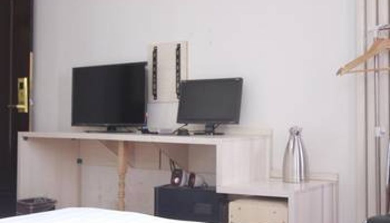 Camera - Luoyang White-collar Hotel