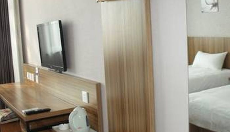Camera - Yijia 365 Hotel