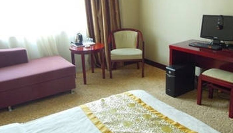 Habitación - 鄂尔多斯金伦假日酒店
