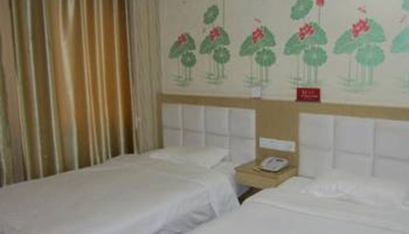 Zimmer - Roland Fashion Hotel