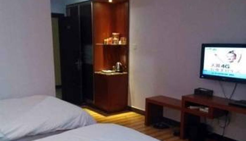 Room - 阳江阳西维尔纳商务酒店