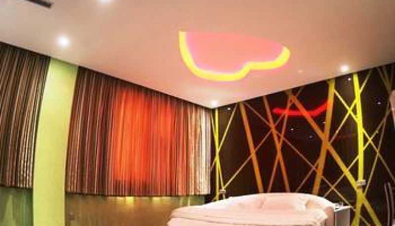Camera - Jiaozuo Manhai Theme Hotel