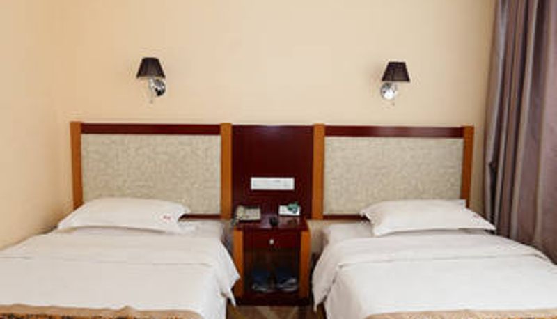 Camera - Kerry Hotel