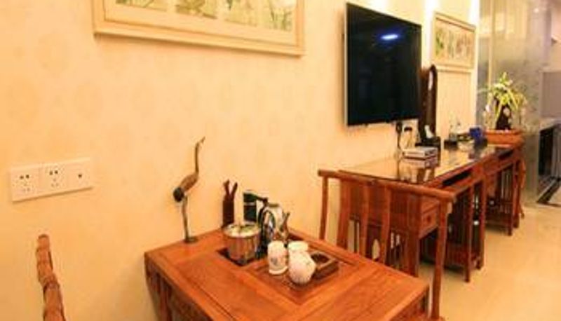 Kamer - Sweetome Family Apartment (Beihai Underwater World Lanting Tianji)