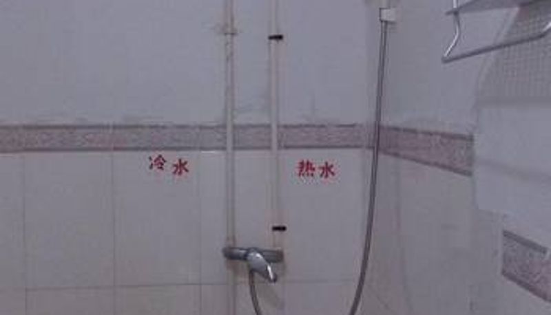 Zimmer - 汕头潮南广源住宿
