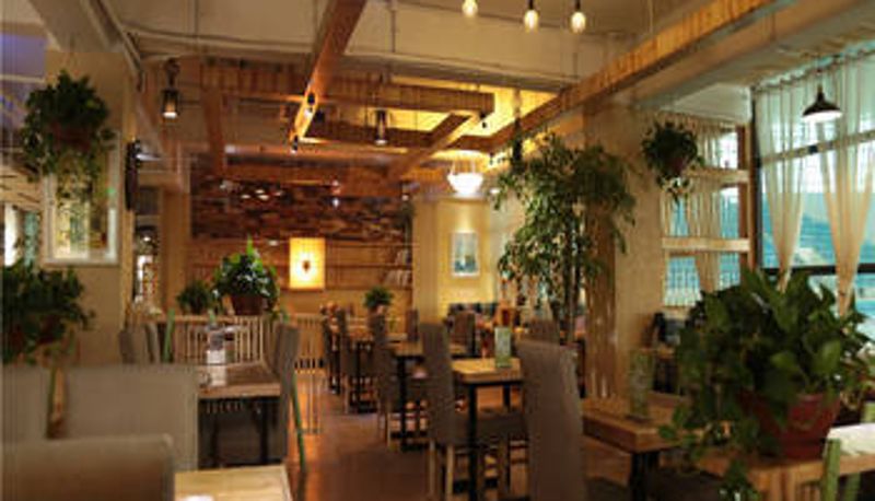 Frühstücksraum innerhalb des Restaurants - Luoyang Shuizhongyang Hotel