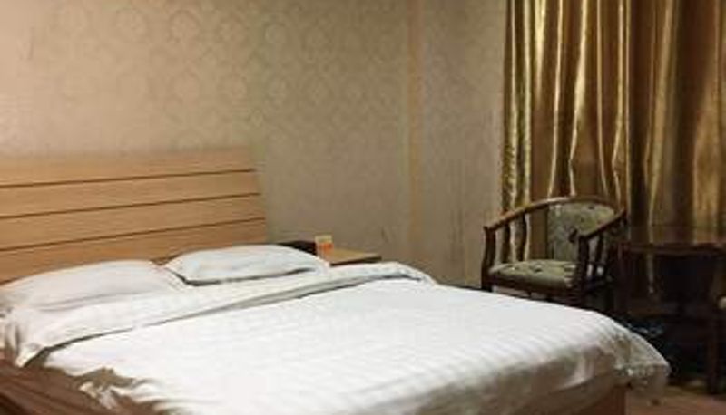 Habitación - 汕头市大合亨利商务酒店
