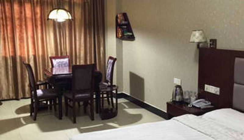 Zimmer - 桃江金座大酒店