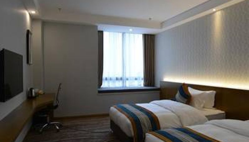 Camera - Ifan Hotel
