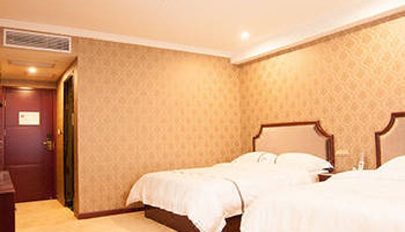 Camera - Jinye Hotel (Yunyang Cultural Plaza Branch)