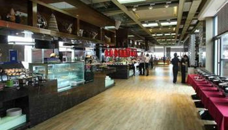 Frühstücksraum innerhalb des Restaurants - 澧县维多利亚豪美大酒店