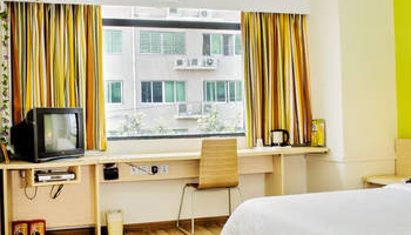 Habitación - 7 Days Inn Shangqiu Railway Station