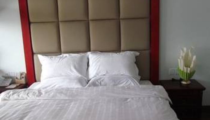 Zimmer - Danzhou Shunhao 24 Hour Movie Hotel (Summer Square Branch)