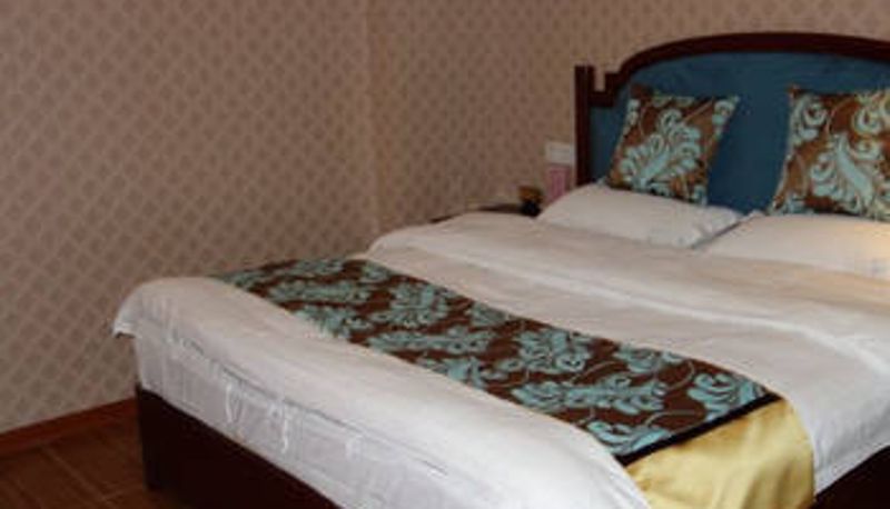 Camera - Pinrui Business Hotel