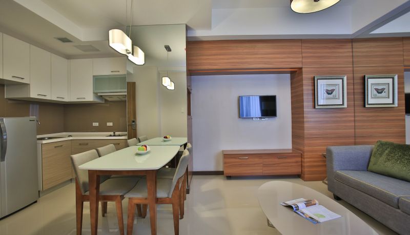 Junior suite - Valero Grand Suites by Swiss-Belhotel