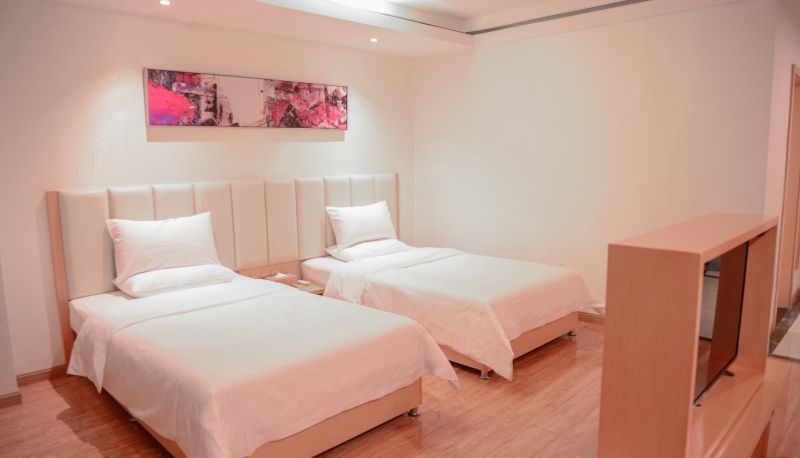 Camera business - Starway Chengdu Chunxi Taisheng Road（Domestic Only）