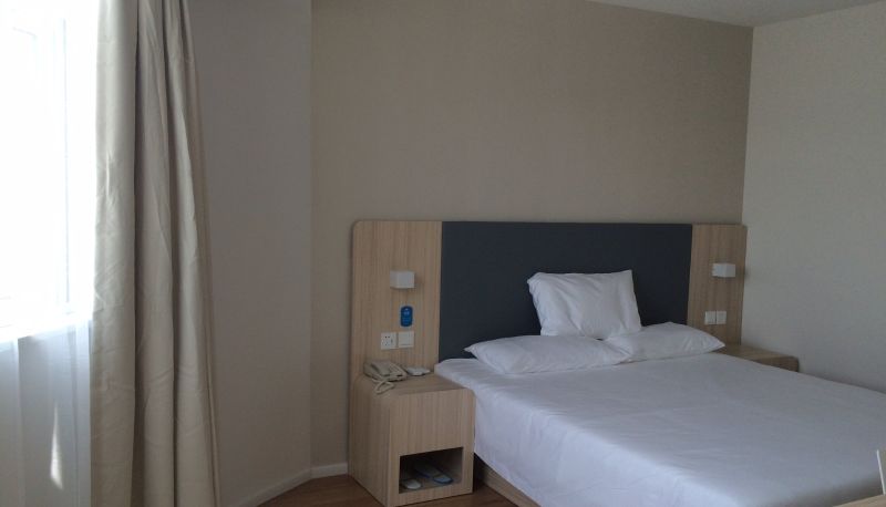 Suite - Hanting Shanghai Jinshan Zhujing Wan'an Street(Domestic Only)