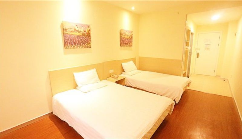 Standard room - Hanting Zhangye Government(Domestic Only)