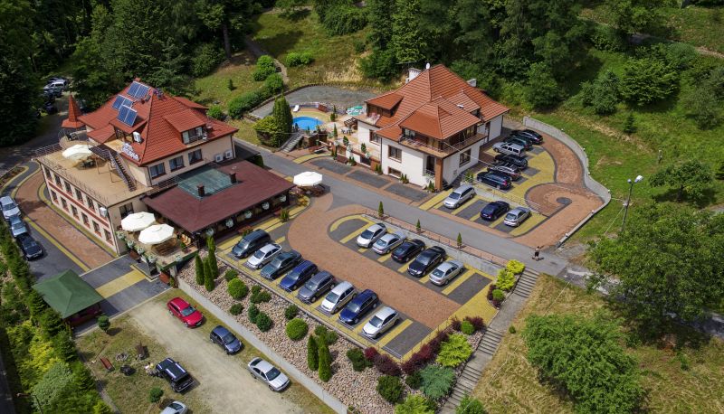 Area esterna dell'hotel - Łaziska