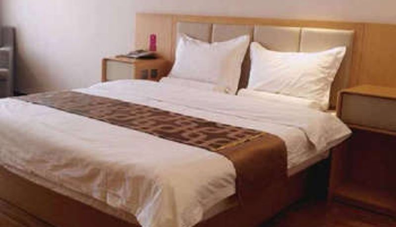 Habitación - DeLingHa AiKe Quality Inn