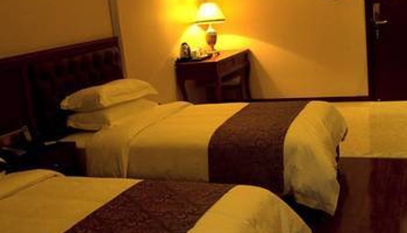 Camera - Mingren Hotel