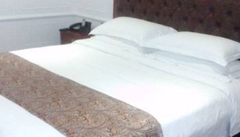 Camera - Mingren Hotel