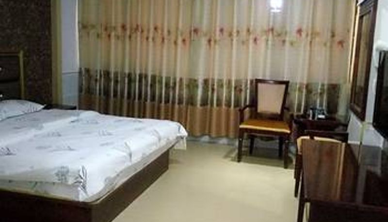 Kamer - 东莞寮步镇新豪酒店