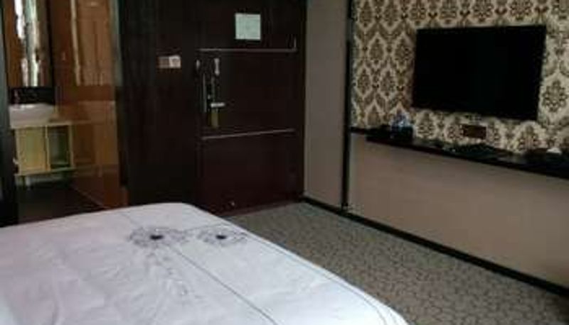 Habitación - Gold Dragon Harbour Hotel