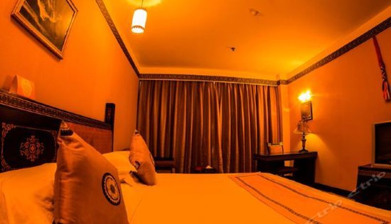 Habitación de categoría superior - Yaluzangbu Hotel