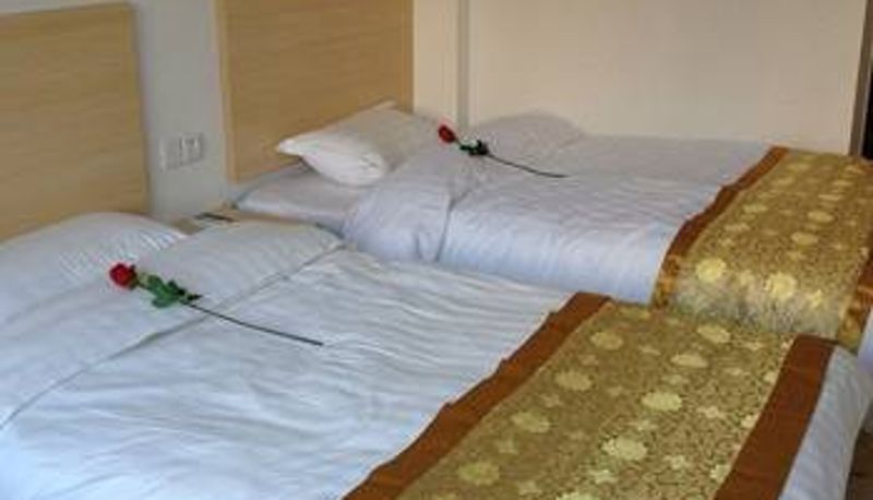 Camera - Natural Residence Apartment (Ningde Wanda Plaza Store)