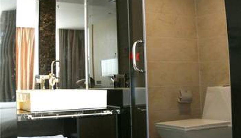 Camera - Super 8 Hotel Ningde South Coach Terminal