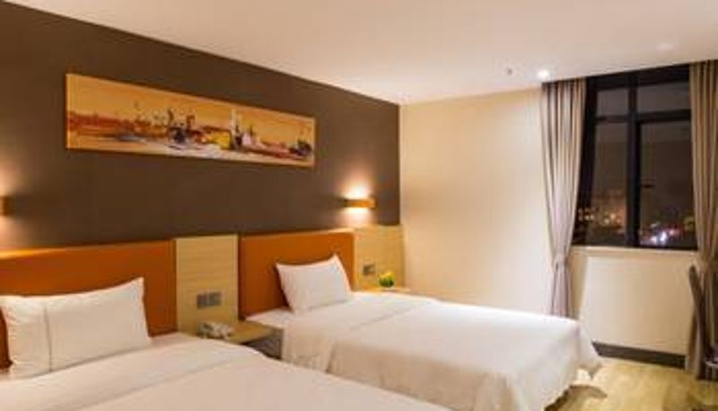 Kamer - 7-Day Premium (Zhangye West Bus Station Dafosi Store)