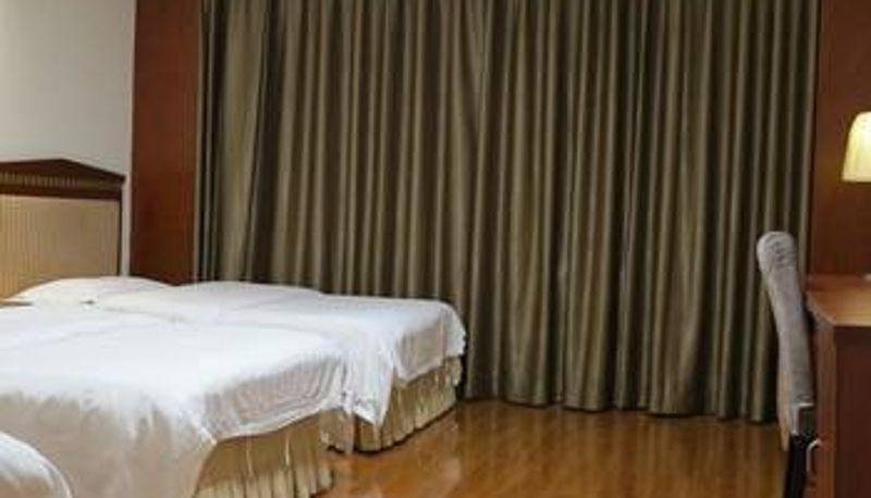 Kamer - Garden Hotel - Qingdao