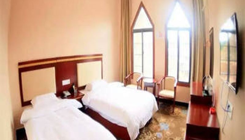 Zimmer - Taber Business Hotel