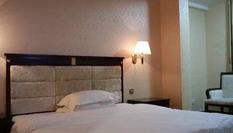 Zimmer - Jiarun Business Hotel