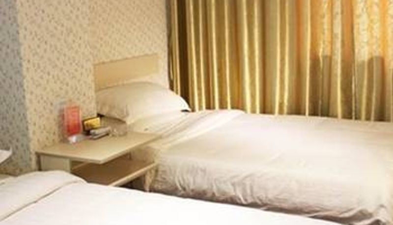 Zimmer - 998 Express Hotel (Yunlong Park Branch)