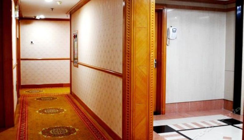 Reception - Fuhua Hotel