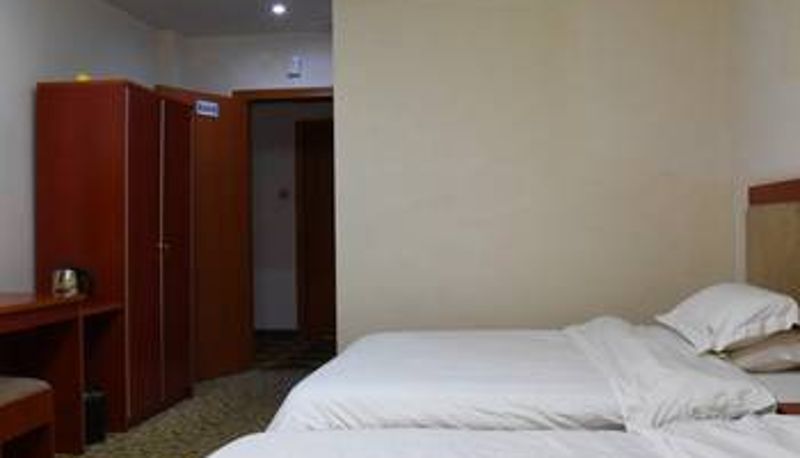 Camera - Yonghui Business Hotel (Huizhou Bus Station Store)