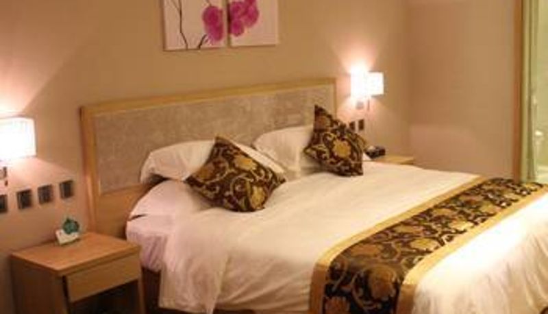 Room - Holiday Inn Longwei (High Speed Railway Station Store)