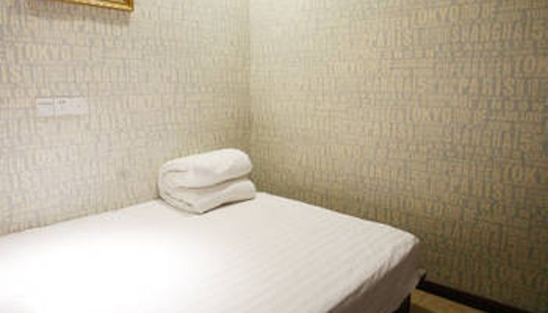 Zimmer - Yinhai Chain Hotel (Xinzhou Railway Station Store)