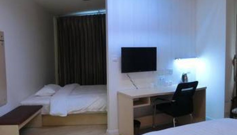 Chambre - Golden Seasons Hotel (Weigao Plaza Branch)