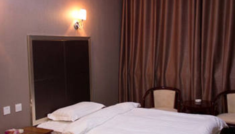 Kamer - New Golden Kerry Business Hotel (Korla Station Branch)