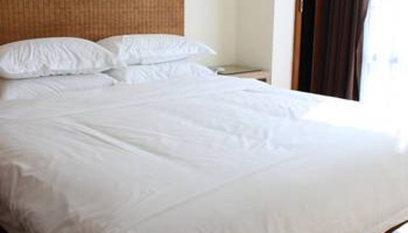 Camera - Bao'an Rainbow Bay Hotel