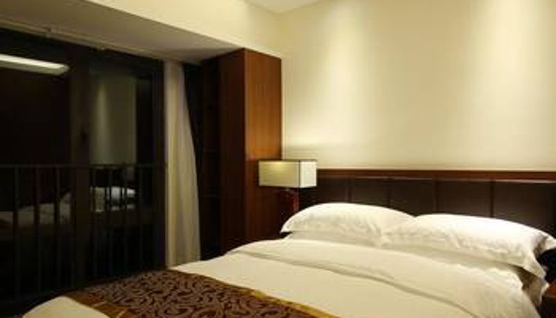 Camera - Bao'an Rainbow Bay Hotel