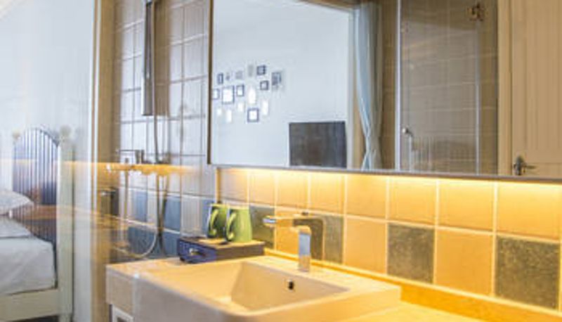 Camera - Honghaiwan Holiday Hotel (Huidong Double-Moon Bay)