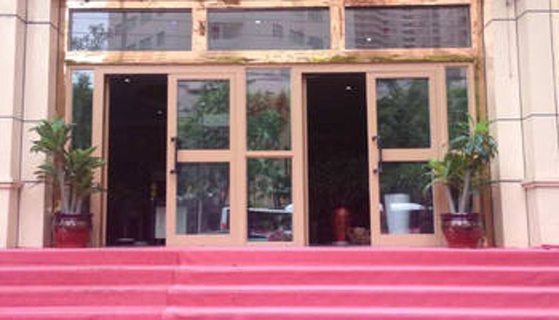 Buitenaanzicht - Jinhuan Hotel (Korla Renmin East Road Branch)