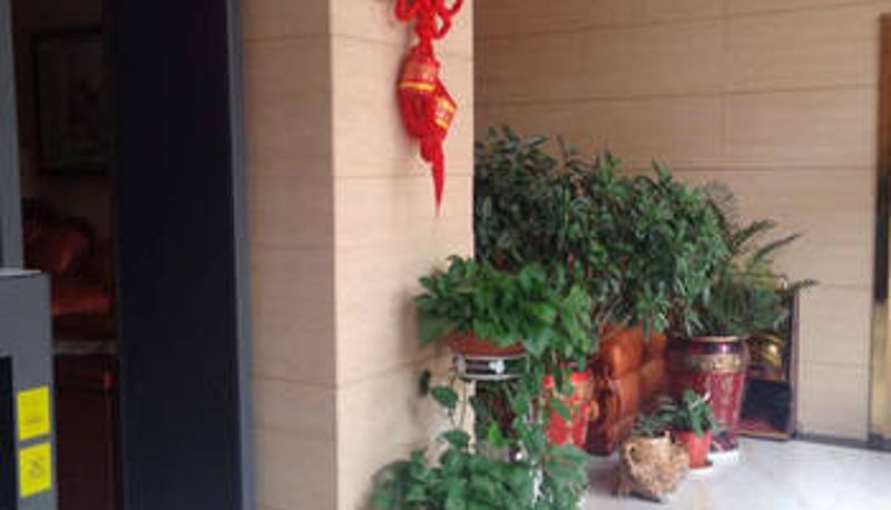 Hal - Jinhuan Hotel (Korla Renmin East Road Branch)
