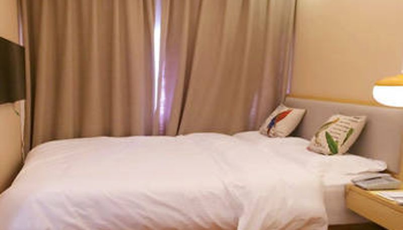 Pokój - Jifeng Top Floor Hotel (Cuihu Park Branch)